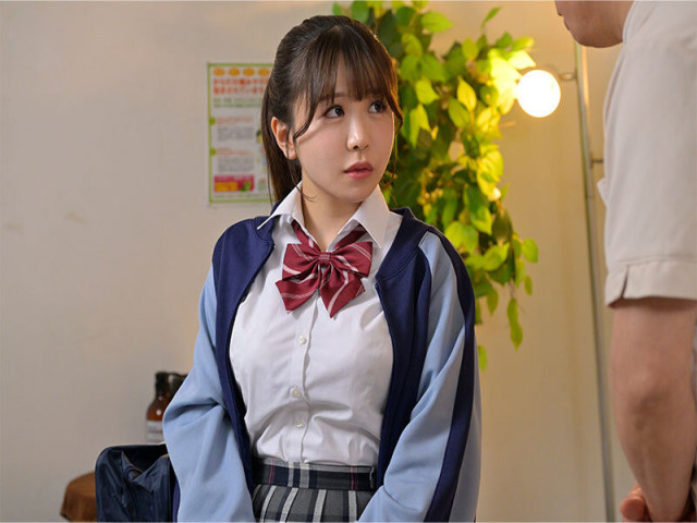 Địt nữ vận động viên trẻ xinh đẹp đi điều trị bệnh